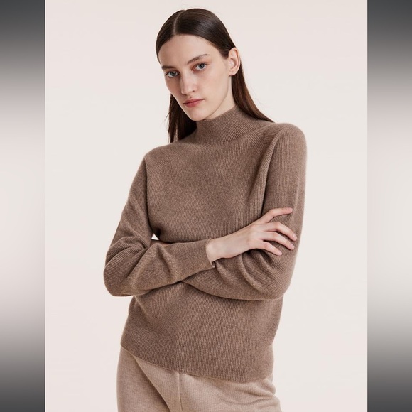 Goelia Pure Cashmere Sweater - Picture 8 of 14
